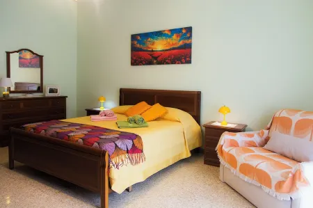 At Rosanna's home in Tivoli home to two world heritage sites. Отели в г. Тиволи