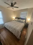 Charming 2-bedroom house with AC, WiFi in serene East Hope.