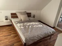 Vacation apartment directly on the lake Hotels in Kalkar