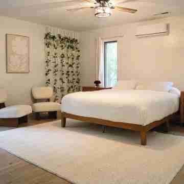 Rosewood Loft I Upper Suite Rooms