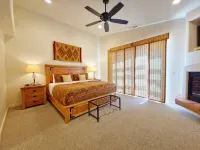 Moab Rim Village 2Br Condo w/ Pool & Red Rock View - Jacuzzi