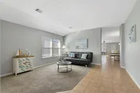 1 - Story Home in League City Close to Kemah and Galveston