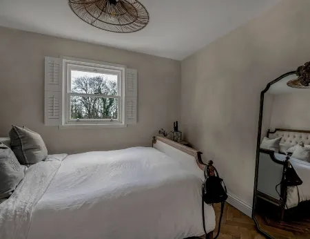 Bijou apartment in a historic Taplow Manor house with dedicated office space Отели рядом с достопримечательностью «Библиотека РБУМ Мейденхед»