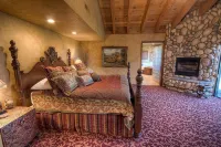 Lake Views from every room and 5 min from Heavenly and the casinos