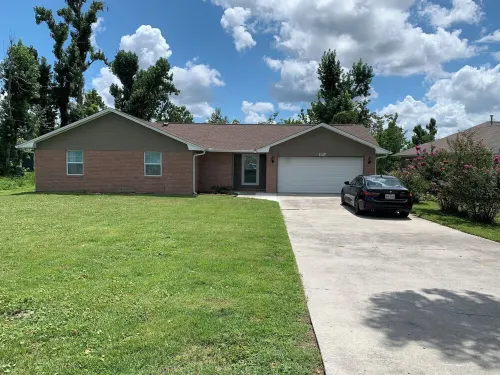 Charming 2-guest house in serene Panama City with WiFi, AC Hotels in Callaway