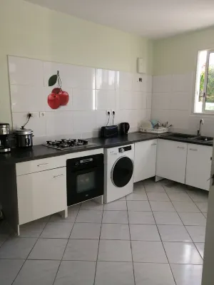 Maison a Louer Courte Durée Avec Jardin Hoteles en 