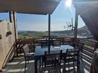 Grand Appartement Cosy Refait à Neuf, Avec vue Splendide et sa Piscine Chauffée
