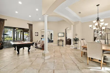 Florida Space Coast Waterfront Retreat - Family & Pet Friendly - Sleeps up to 15