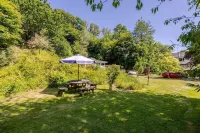 Luxury lodge in peaceful surroundings Hotels in Saltash