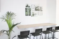 Adorable house just minutes from Central Milan. Hotels in Saronno