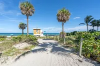 Luxury Living on the Beach w/ Resort Amenities!