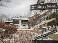 Merry Maple Getaway Hotels in Mendon