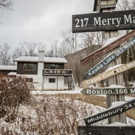 Merry Maple Getaway