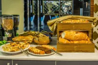 Kar Hotel - sarapan