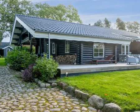 "Sighfrith" - 1.4km from the sea Hotels in Dronningmolle