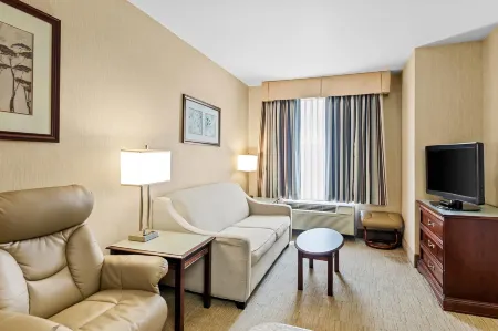 MainStay Suites Airport