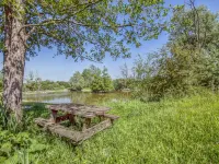 Pleasant Cottage in Challerange