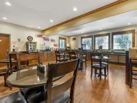 Best Western Plus Prairie Inn Hotels in Albany