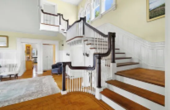 Waterfront Estate in Groton – 10 Bedrooms, Private Pier, & Beach Access