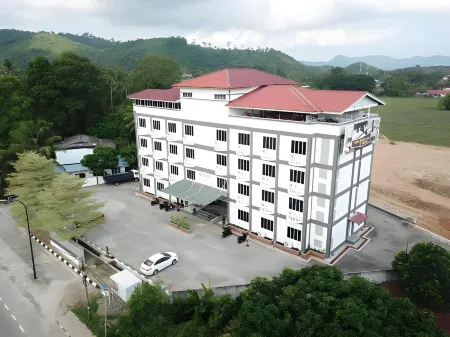 Salsa Resort Langkawi by Casa Loma Отели рядом с достопримечательностью «Masjid Kampung Bayas (Masjid Jamei Al-Tasneem)»