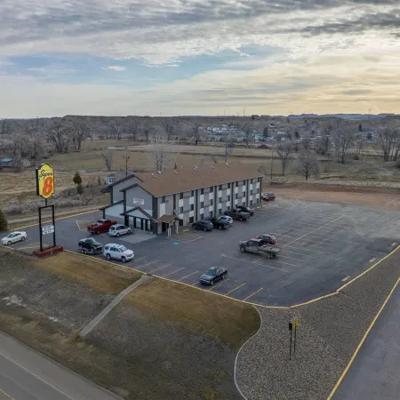 Super 8 by Wyndham Miles City