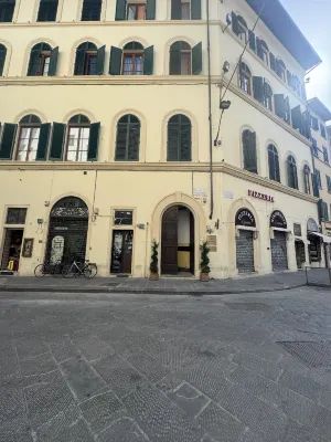 Emerald Palace Hotel di 