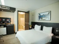 Hotel Park Tower Savassi by Nacional Inn Hotels near Funcionarios