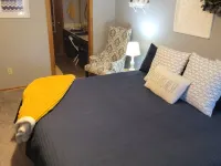 The "Delightful Gathering" 3 King Beds, Kids Room, 3 Bathrooms,  Spacious! Hotels in Moore