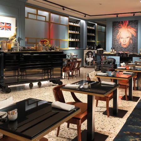 The Glam Boutique Hotel & Apt