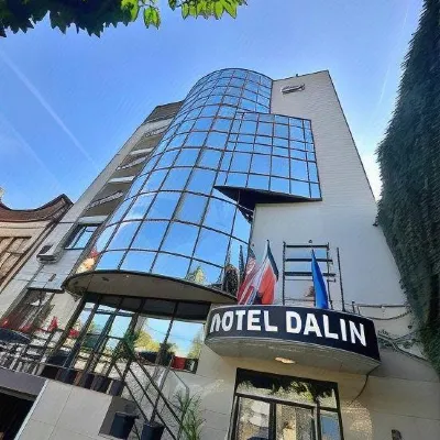 Dalin Hotel Các khách sạn gần Công viên Tineretulu