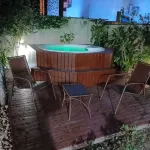 Cozy House with Jacuzzi in a Gated Community, Praia do Campeche, Floripa, SC