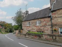 Ash House Hotels in Uttoxeter