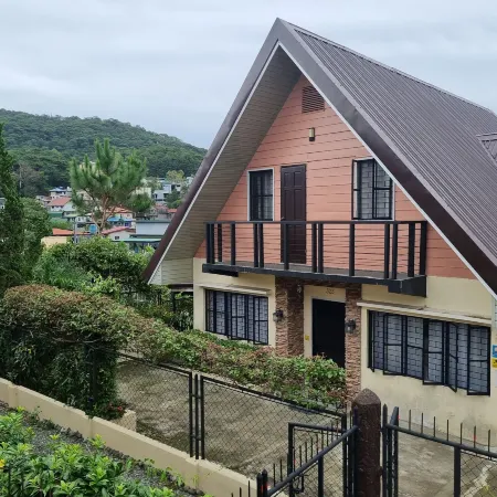 Zya Transient House