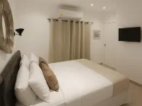 Barmel Apartments Hoteles en Roatán