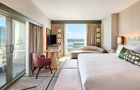 Omni San Diego Hotel Отели рядом с достопримечательностью «Флит Сайенс Сентер»