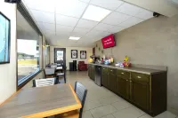 Red Roof Inn Vermillion - U of South Dakota Hotels in Vermillion