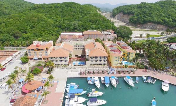 Holiday Inn Huatulco by IHG