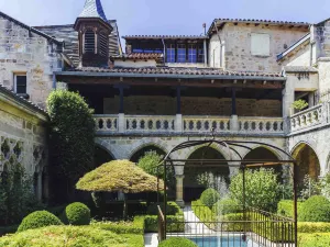 Hôtel Mercure Figeac Viguier du Roy