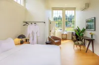 The Historic Schoolhouse Inn Hotels in Trinidad