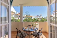 올드 빌리지 & 프레스티지