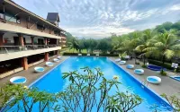 Grand Mulya Bogor - Pools