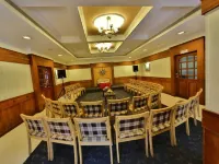 ホテル フォート クイーン エルナクラムのホテル