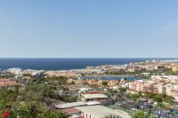 Ramada Residences by Wyndham Costa Adeje - Merinäköala