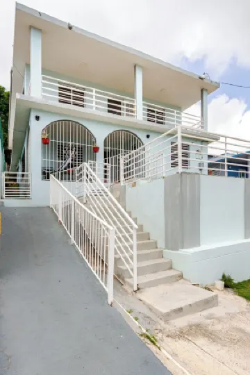 5 Minutes from Seven Seas Beach Quiet Escape in Fajardo with Ocean View