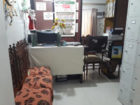 Kaseldorzhostel Transient at Moonwalk Paranaque