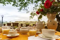 Locanda Etrusca - parking
