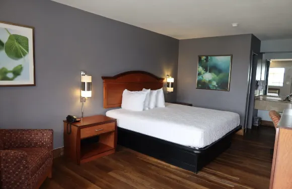 俄克拉荷馬城育空美洲最佳價值套房酒店