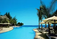 Baobab Beach Resort & Spa - Pools