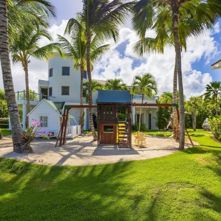 Villa Desiree 5BR Cocotal Luxury Villa Pool Maid
