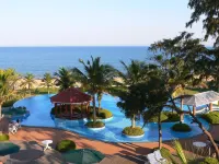 Radisson Blu Resort Temple Bay Mamallapuram - Beach